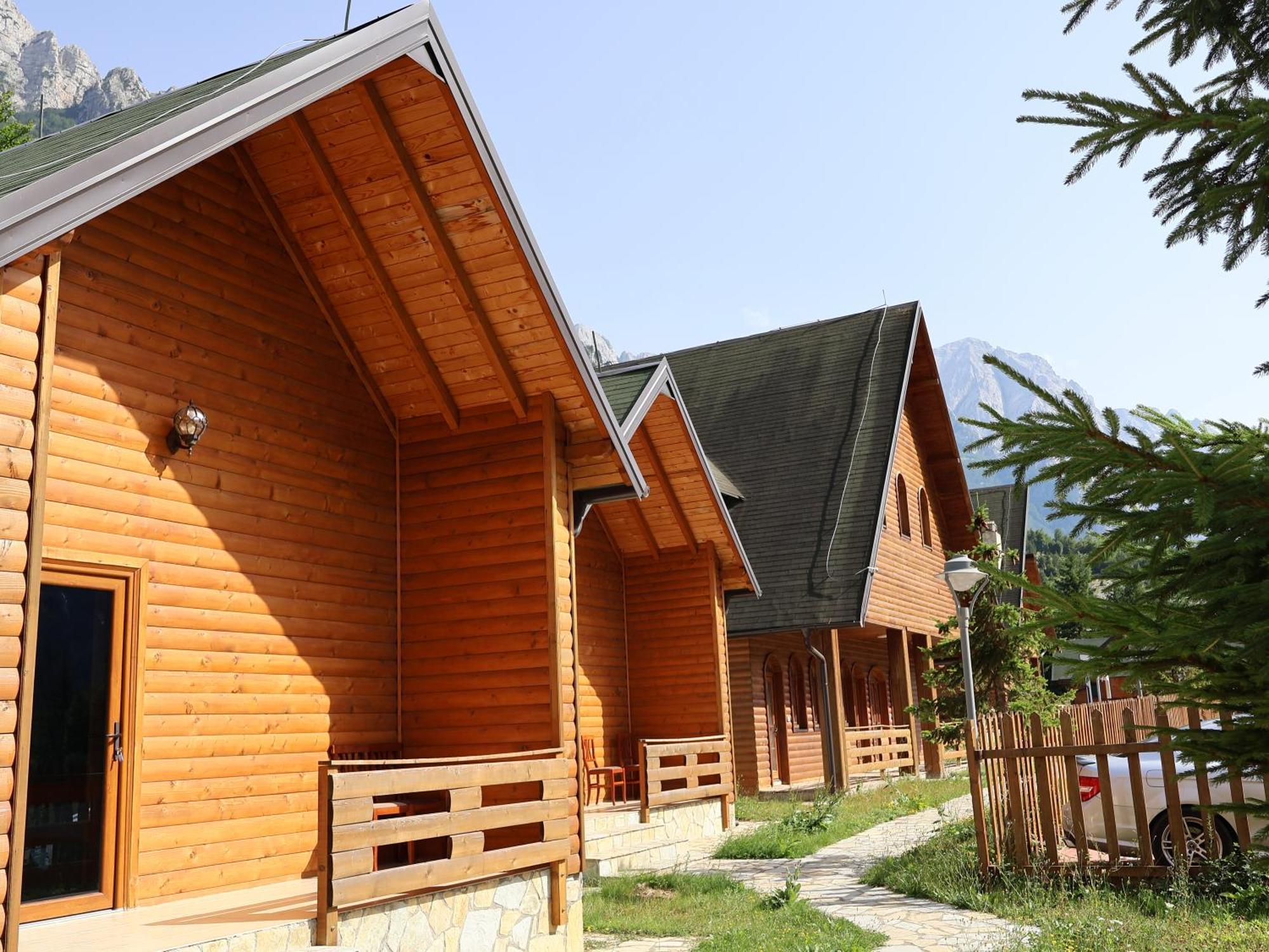 Mik Hotel Valbona Exterior photo